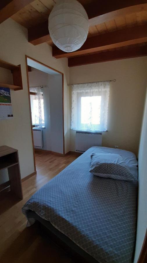 Petite Maison De Village Situee Entre Lacs, Cascades Et Montagnes Virieu-le-Grand ภายนอก รูปภาพ